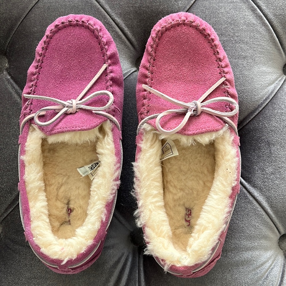Uggs ladies size 6